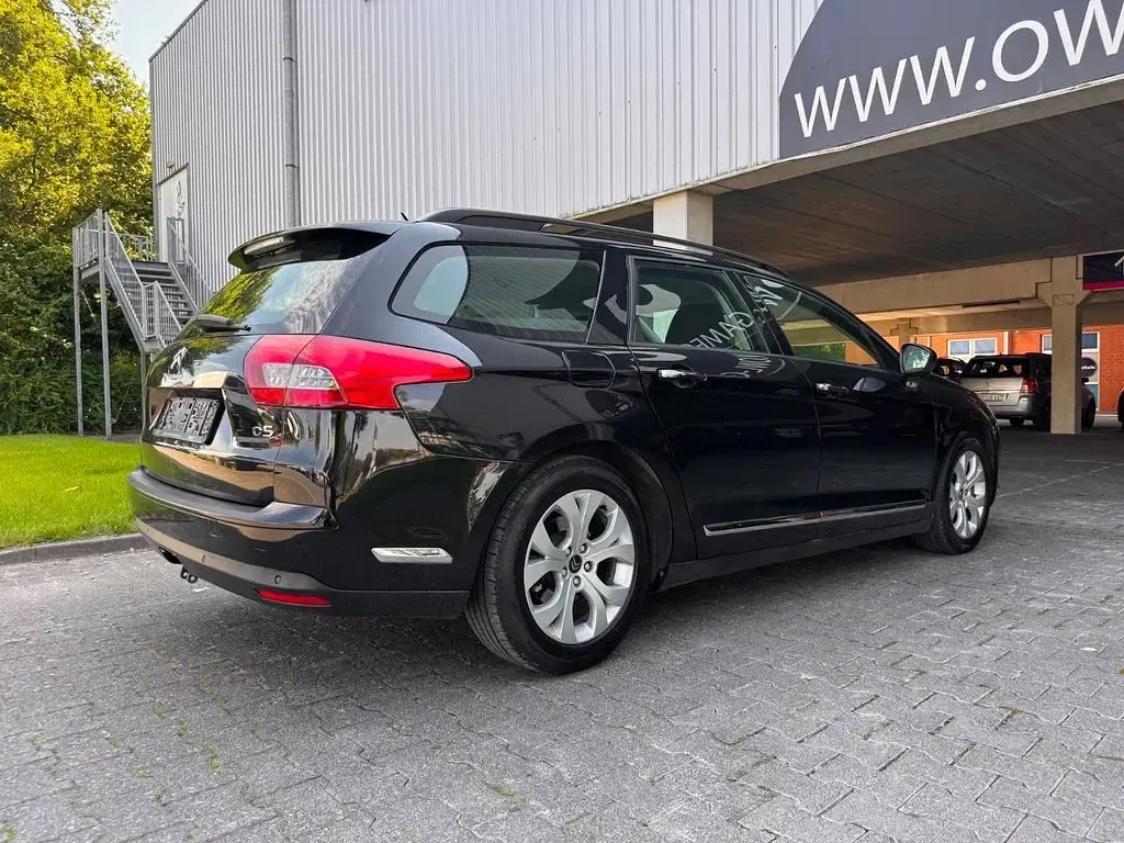 Gebraucht Citroën C5 Business Class 140 PS (102 kW) 2013 Schwarz Kombi