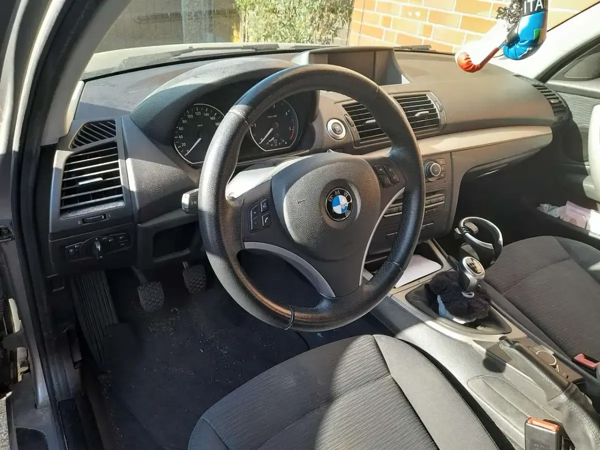 Gebraucht BMW 116 116 PS (85 kW) 2011 Kleinwagen