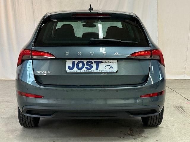 Gebraucht Skoda Scala Drive 116 PS (85 kW) 2020 Grau Kleinwagen