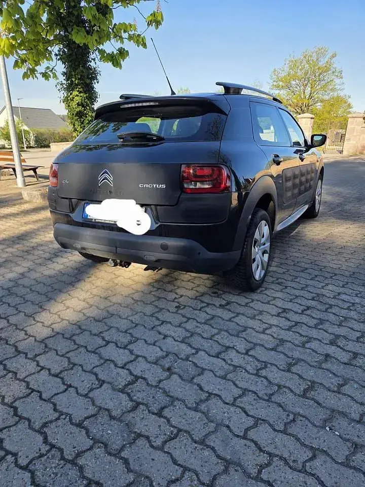 Gebraucht Citroën C4 Live 110 PS (80 kW) 2015 Schwarz Limousine