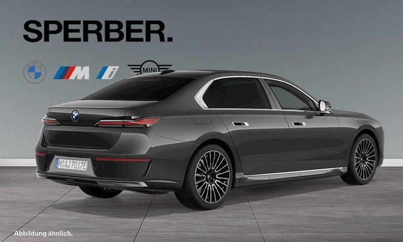 Gebraucht BMW i7 400 kW (544 PS) 2025 Grau Limousine