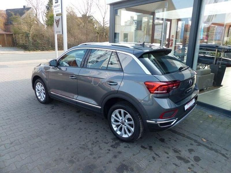 Gebraucht VW T-Roc Style 150 PS (110 kW) 2022 Grau SUV