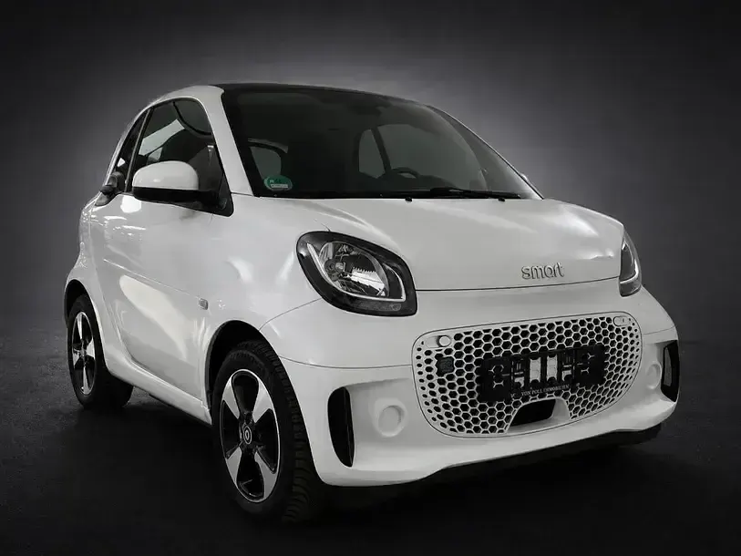 Gebraucht Smart ForTwo Electric Drive Passion 60 kW (82 PS) 2021 Weiß Coupé