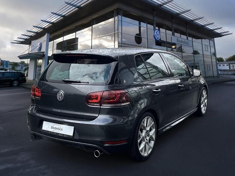 Gebraucht VW Golf VI Edition 235 PS (172 kW) 2012 Kleinwagen