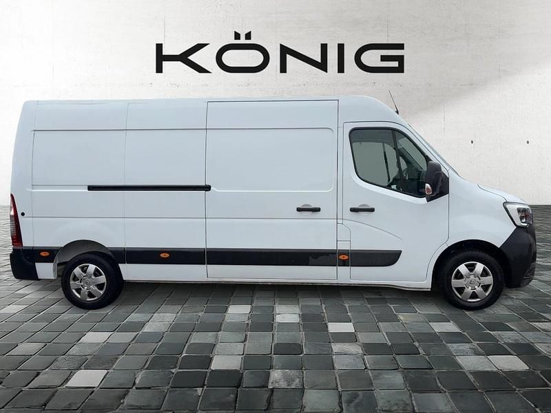 Gebraucht Renault Master Komfort 150 PS (110 kW) 2023 Weiß Van / Kleinbus