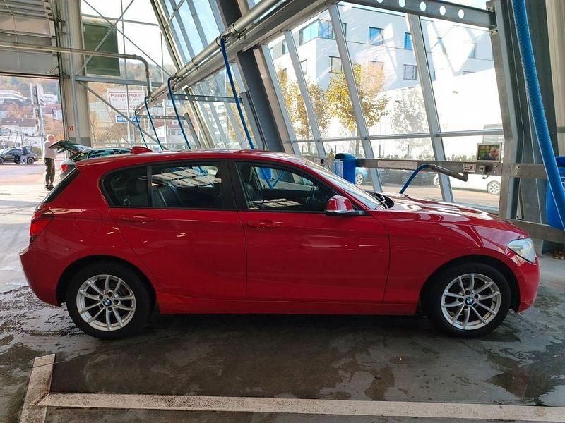 Gebraucht BMW 116 136 PS (100 kW) 2013 Rot Kleinwagen
