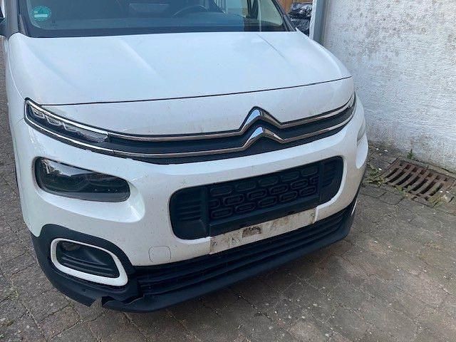 Weiß Gebraucht 2019 Citroën Berlingo Feel Van / Kleinbus | 10.900 € (Guter Preis) - Bild 1/4