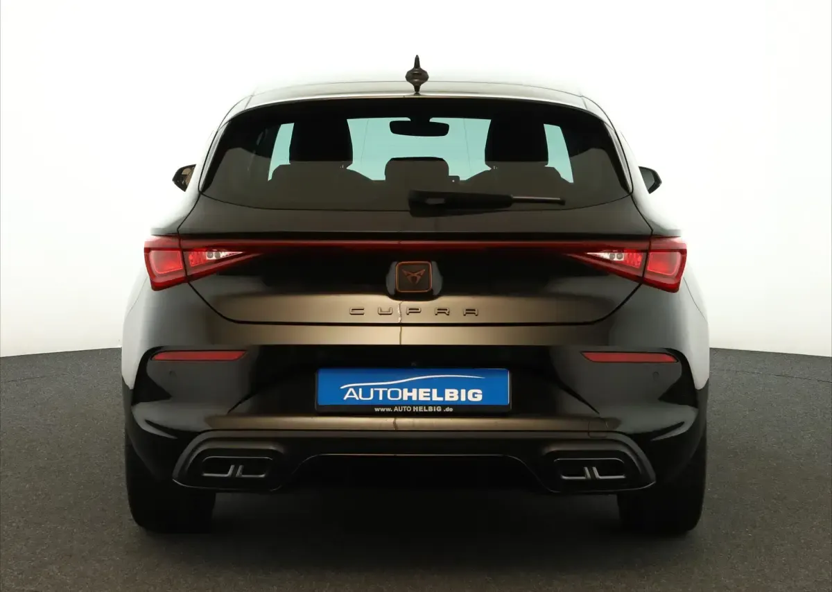 Gebraucht Cupra Leon 150 PS (110 kW) 2024 Mitternachtsschwarz metallic