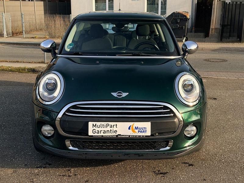 Gebraucht Mini ONE 102 PS (75 kW) 2017 Grün Kleinwagen