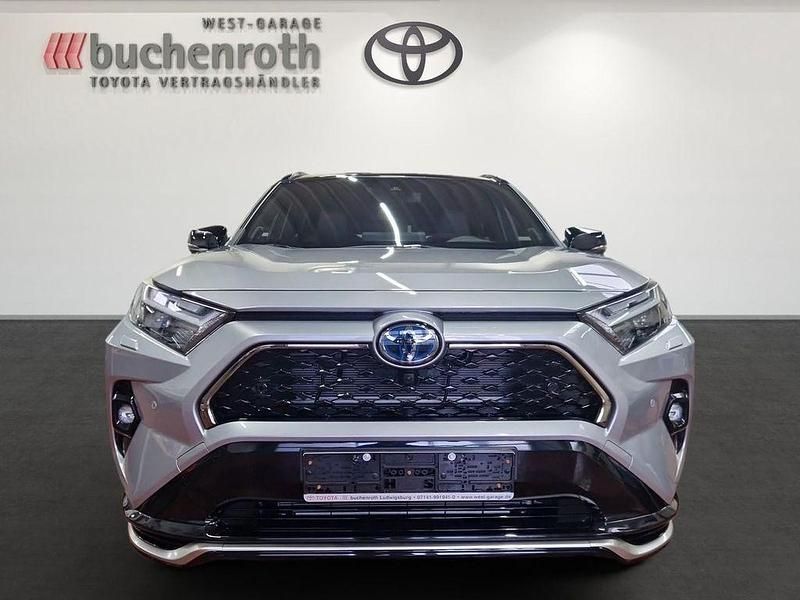 Neu Toyota RAV4 Hybrid Style 306 PS (225 kW) 2025 Silver 1d6/ attitude black 218 SUV