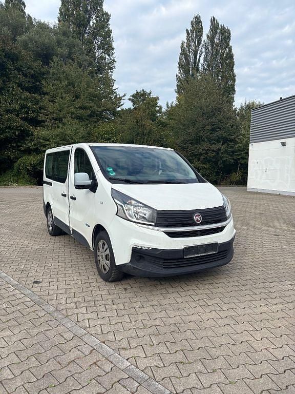 Weiß Gebraucht 2017 Fiat Talento Van | 5.800 € - Bild 1/4
