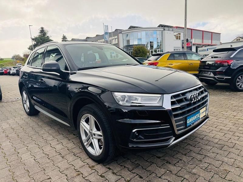 Schwarz Gebraucht 2019 Audi Q5 S-Line SUV | 29.970 € (Guter Preis) - Bild 1/4