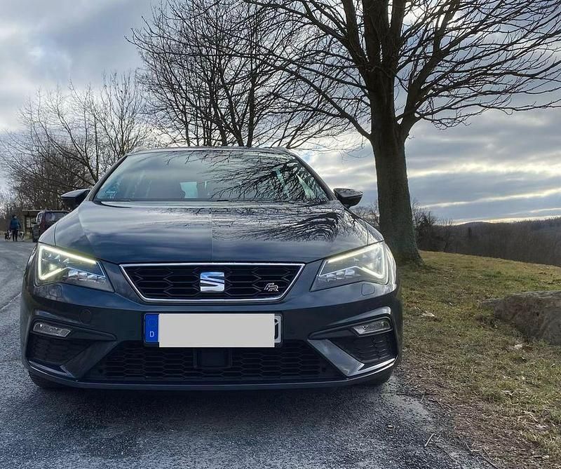 Gebraucht Seat Leon ST FR 150 PS (110 kW) 2019 Grau Kombi