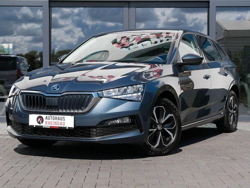 Grau Gebraucht 2019 Skoda Scala Ambition Kleinwagen | 16.490 € (Fairer Preis) - Bild 1/4