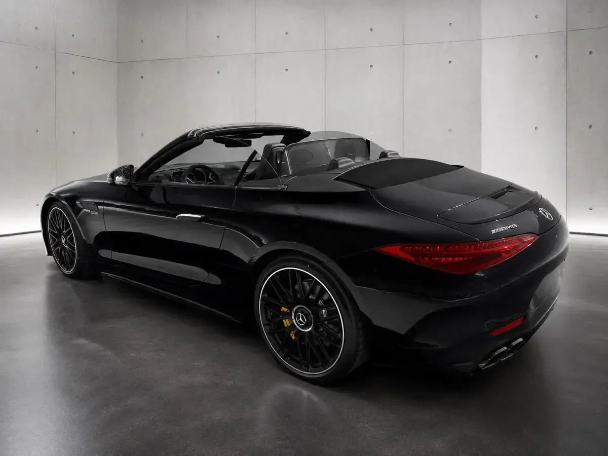 Gebraucht Mercedes SL63 AMG AMG 585 PS (430 kW) 2023 Schwarz Cabrio