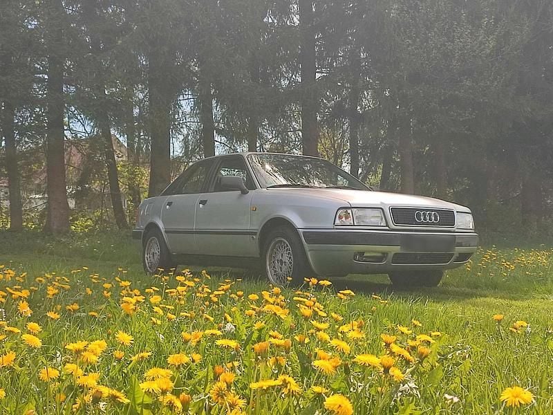 Second-hand Audi 80 115 CP (84 kW) 1993 Argintiu Berlinǎ