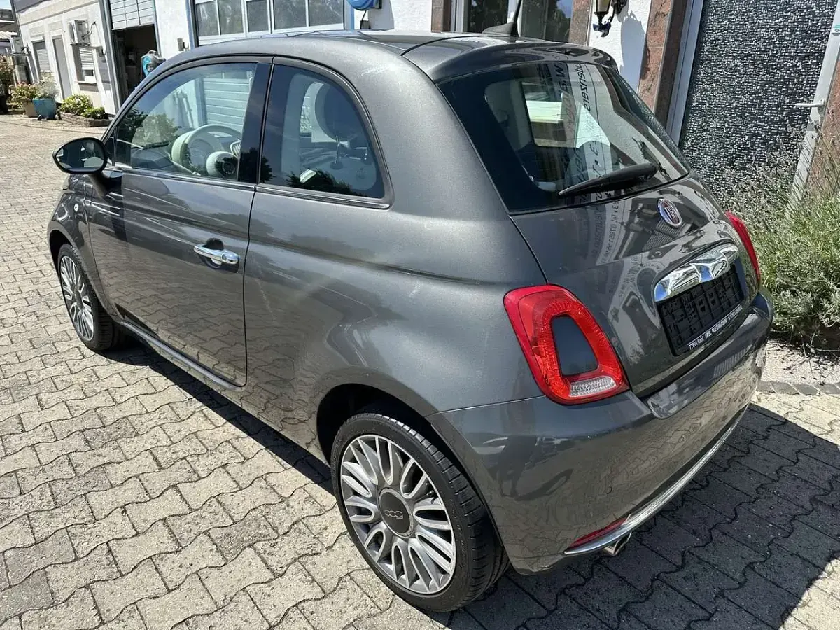 Gebraucht Fiat 500 Lounge 69 PS (50 kW) 2018 Grau Limousine