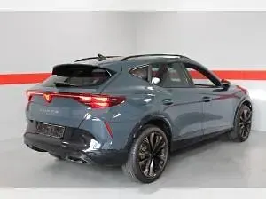 Neu Cupra Formentor 150 PS (110 kW) 2026 Blau SUV