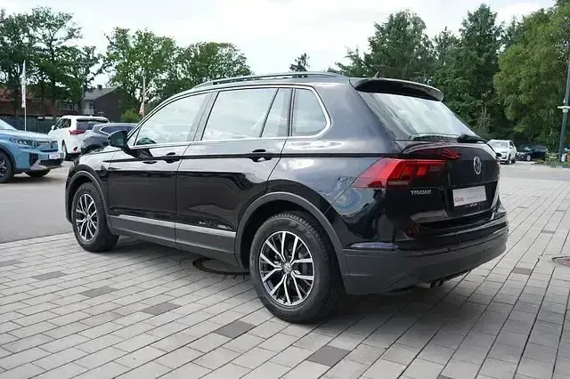 Gebraucht VW Tiguan Comfortline 150 PS (110 kW) 2019 Schwarz SUV