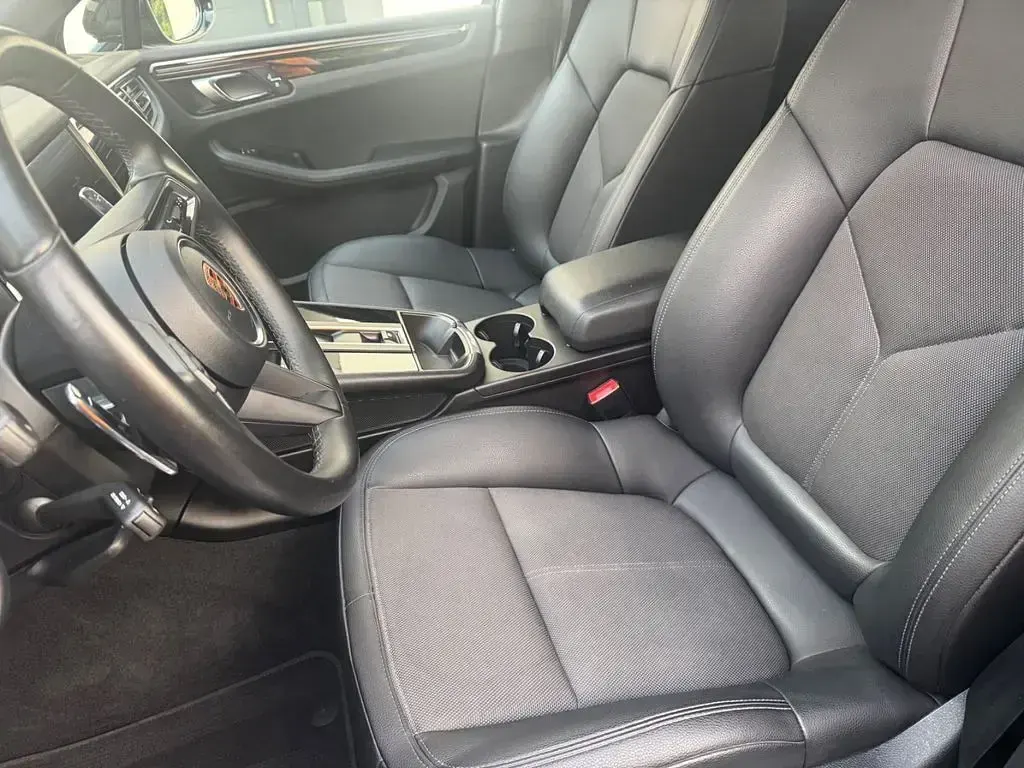 Gebraucht Porsche Macan 381 PS (280 kW) 2023 Schwarz SUV