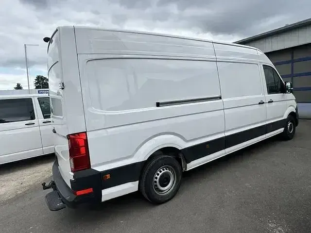 Używany VW Crafter 140 KM (102 kW) 2023 Biały Van