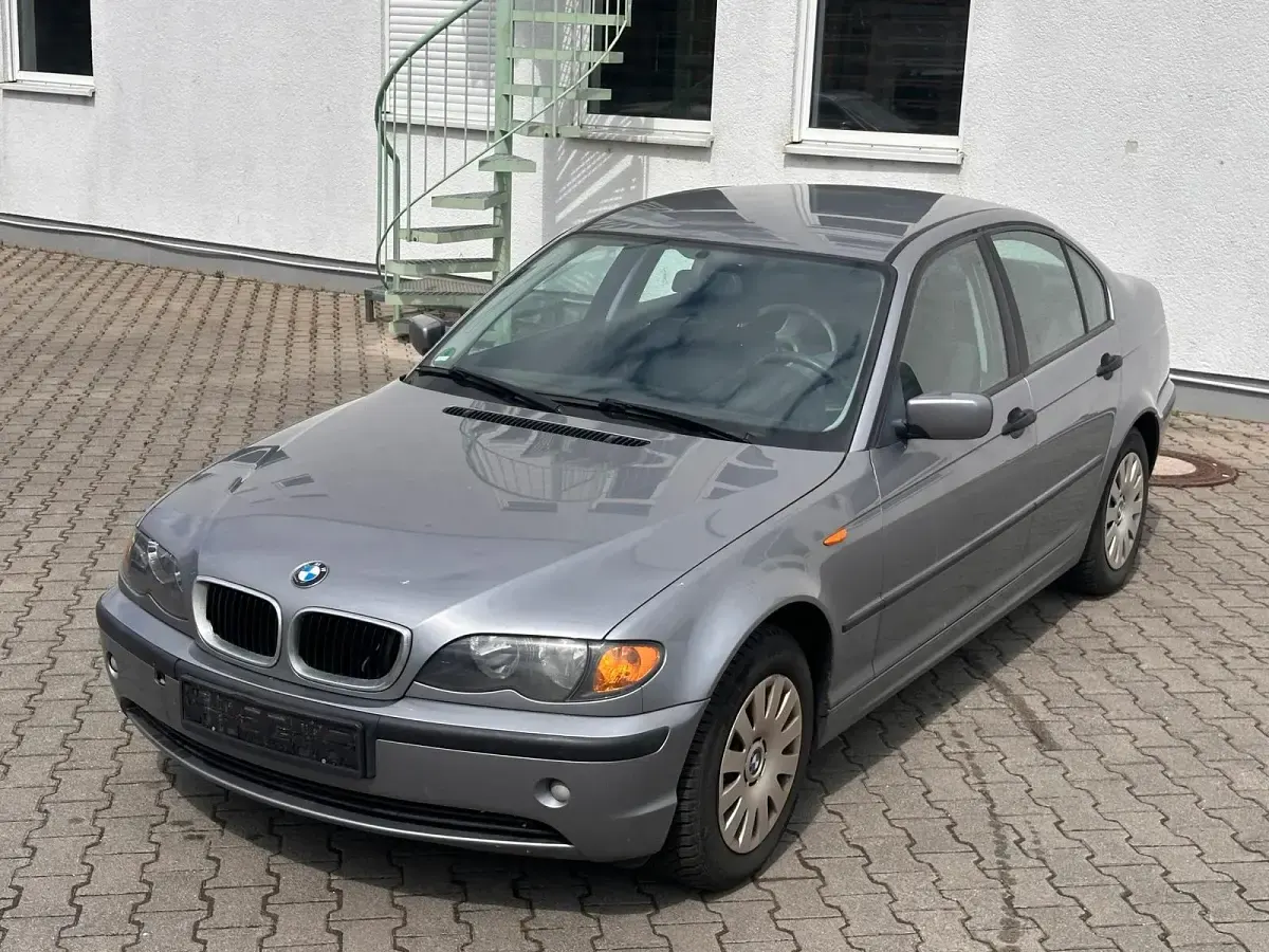 Gebraucht BMW 316 116 PS (85 kW) 2004 Grau Limousine