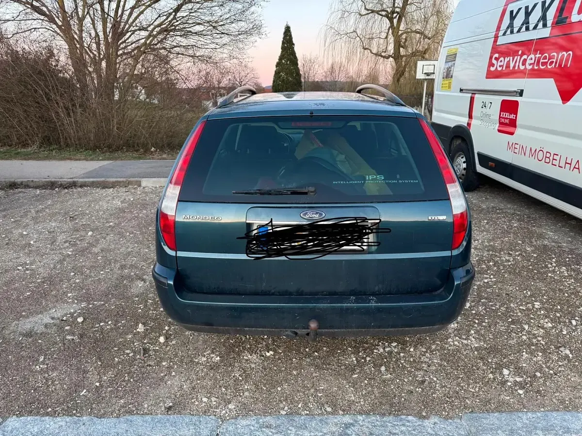 Gebraucht Ford Mondeo 130 PS (95 kW) 2004 Grün Kombi