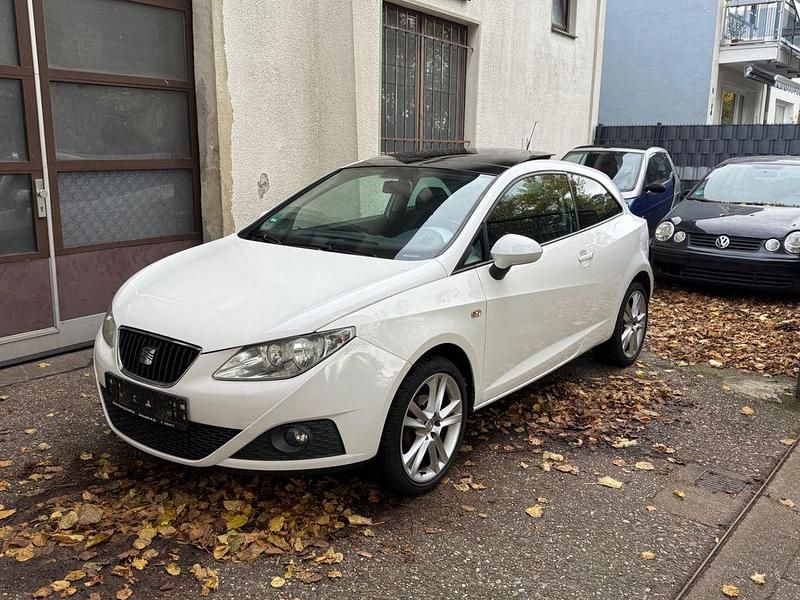 Weiß Gebraucht 2009 Seat Ibiza SC Sport Kleinwagen | 4.750 € (Fairer Preis) - Bild 1/4