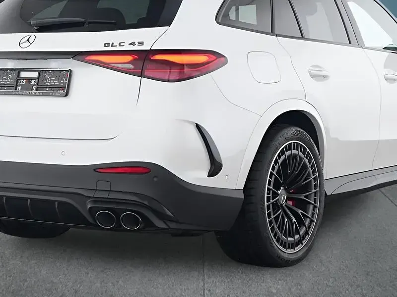 Gebraucht Mercedes GLC43 AMG AMG 421 PS (309 kW) 2025 Weiß SUV