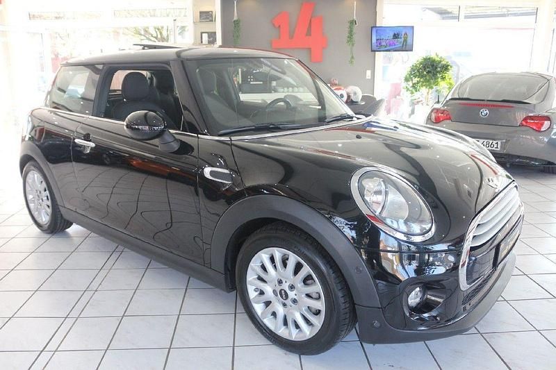 Używany Mini Cooper 136 KM (100 kW) 2014 Czarny Hatchback