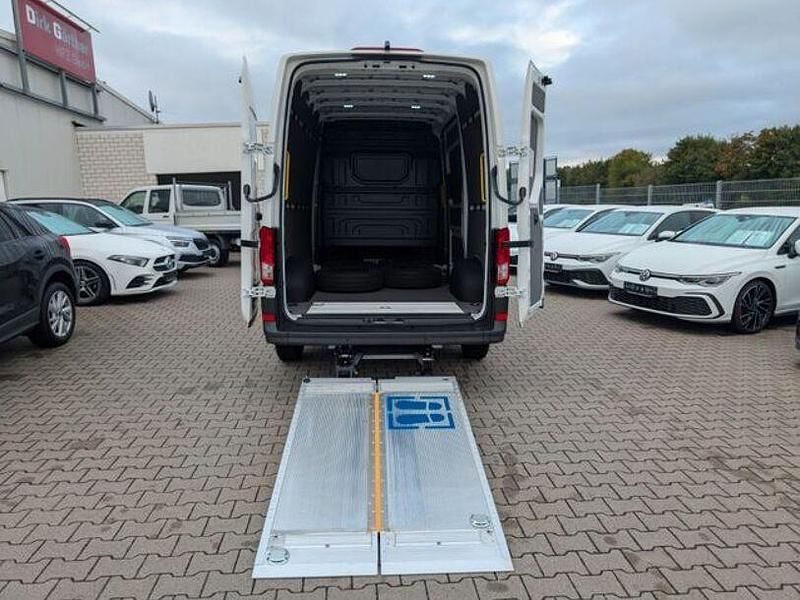 Gebraucht VW Crafter 140 PS (102 kW) 2024 Weiß Van