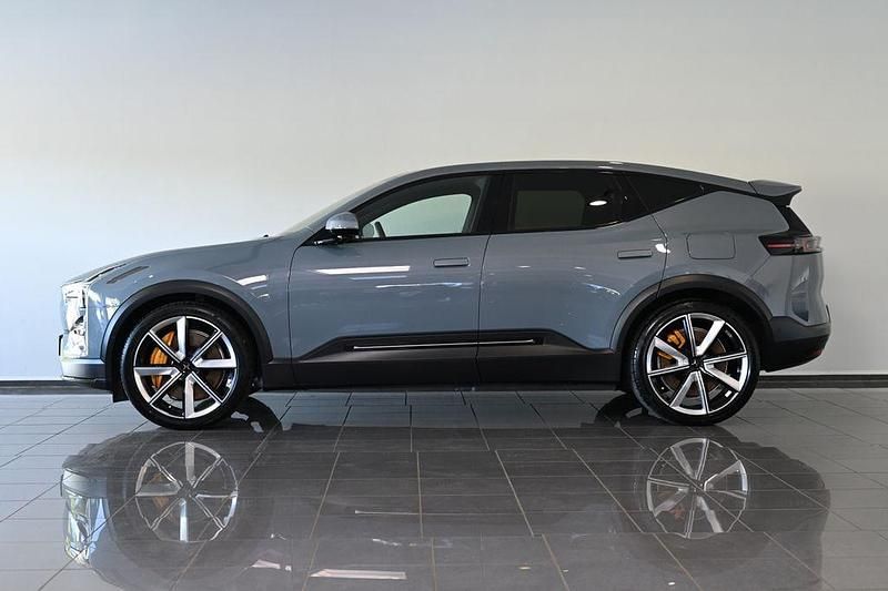 Grau thunder grau metallic (metallic) Gebraucht 2024 Polestar 3 Limousine | 72.750 € (Fairer Preis) - Bild 1/4
