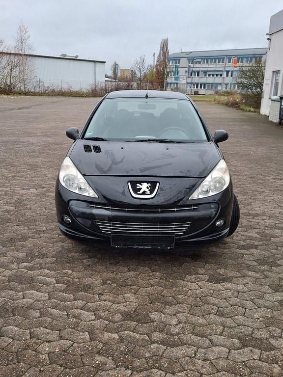 Gebraucht Peugeot 206 75 PS (55 kW) 2009 Schwarz Limousine