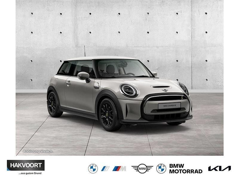 Silber Gebraucht 2023 Mini Cooper SE Classic Kleinwagen | 18.470 € (Fairer Preis) - Bild 1/3