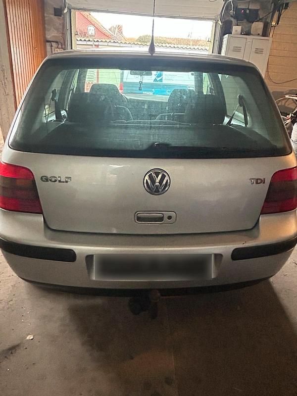 Gebraucht VW Golf IV 105 PS (77 kW) 2000 Silber Kombi
