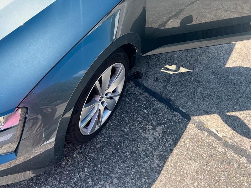 Silber Gebraucht 2018 VW Tiguan SUV | 12.999 € (Superpreis) - Bild 1/4