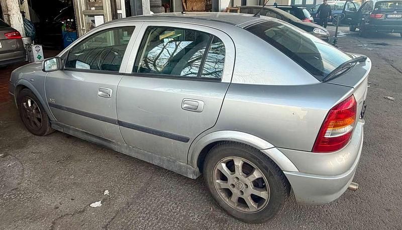 Gebraucht Opel Astra Classic Edition 84 PS (61 kW) 2003 Silber Limousine