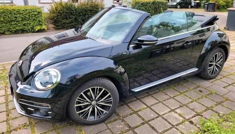 Schwarz Gebraucht 2017 VW Beetle Sound Cabrio | 16.590 € (Guter Preis) - Bild 1/4
