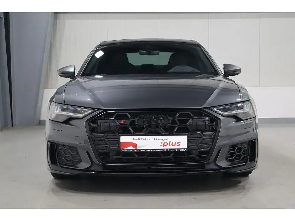 Gebraucht Audi S6 Ambiente 253 PS (186 kW) 2025 Grau Limousine