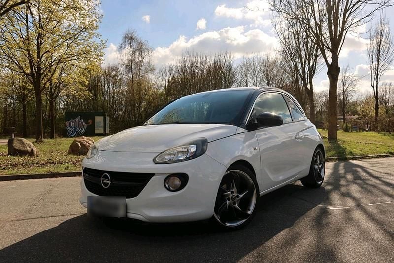 Second-hand Opel Adam 101 CP (74 kW) 2013 Alb Hatchback
