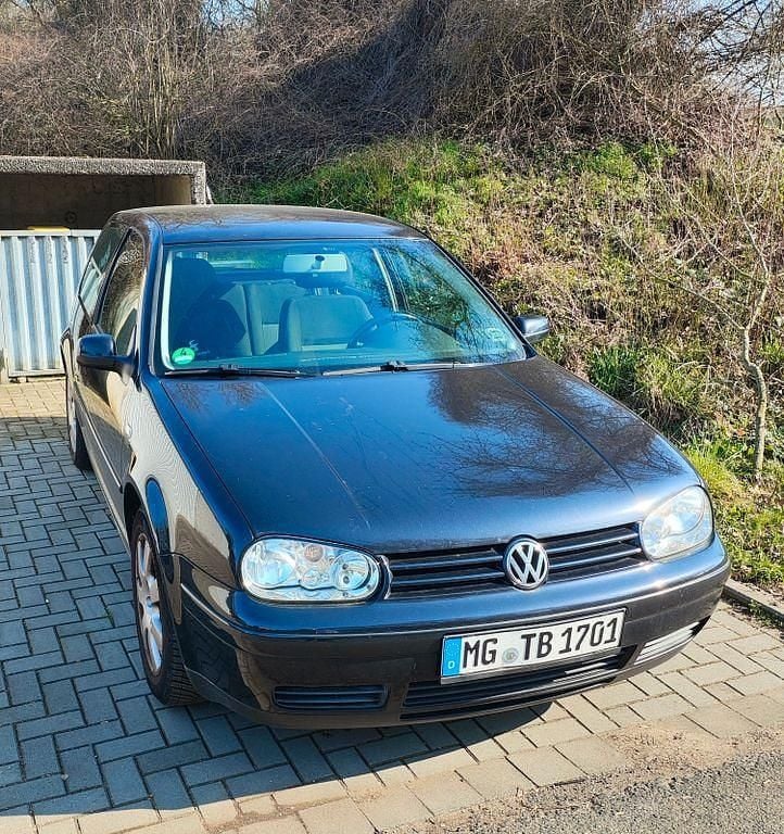 Gebraucht VW Golf IV Ocean 75 PS (55 kW) 2003 Schwarz Limousine