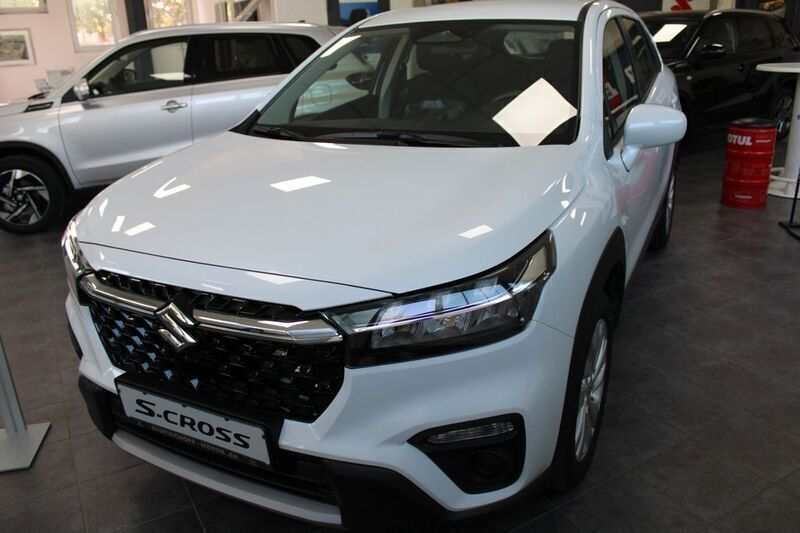 Weiß Neu 2025 Suzuki SX4 S-Cross SUV | 24.995 € (Fairer Preis) - Bild 1/4