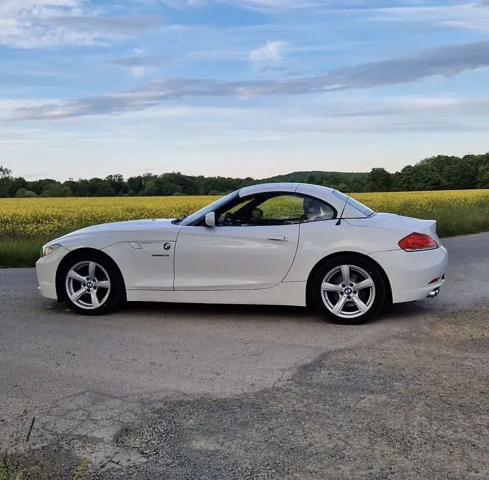 Gebraucht BMW Z4 204 PS (150 kW) 2009 Weiß Cabrio