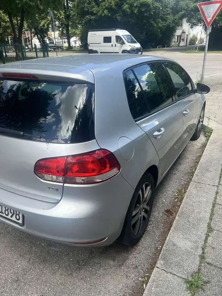 Gebraucht VW Golf VI Comfortline 75 PS (55 kW) 2009 Kleinwagen