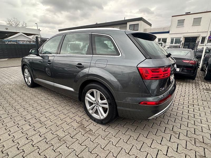 Gebraucht Audi Q7 S-Line 258 PS (189 kW) 2016 Daytonagrau perleffekt SUV