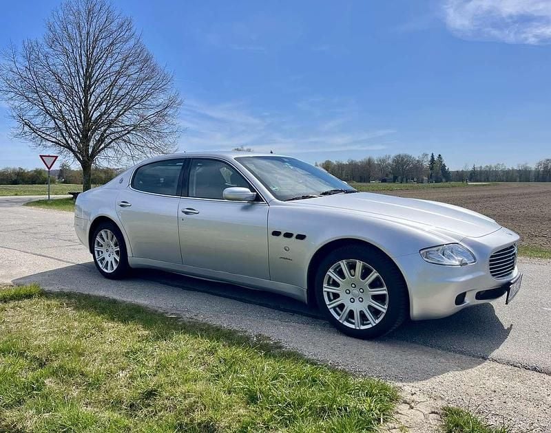 Gebraucht 2006 Maserati Quattroporte Limousine | 12.345 € (Fairer Preis) - Bild 1/4