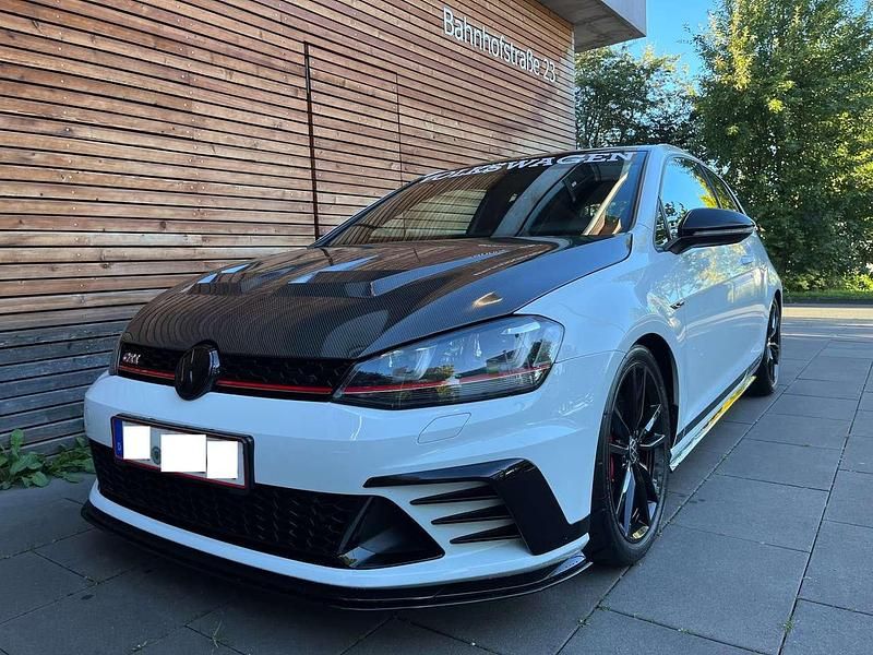 Purewhite Gebraucht 2016 VW Golf VII GTI Clubsport S Limousine | 39.999 € - Bild 1/4