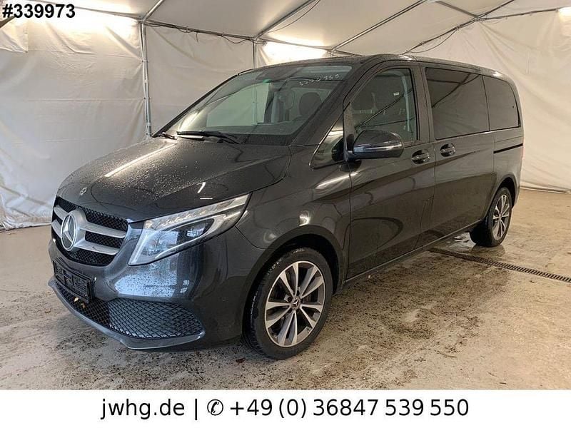 Graphitgrau Gebraucht 2020 Mercedes V250 Edition Van / Kleinbus | 32.480 € (Superpreis) - Bild 1/4