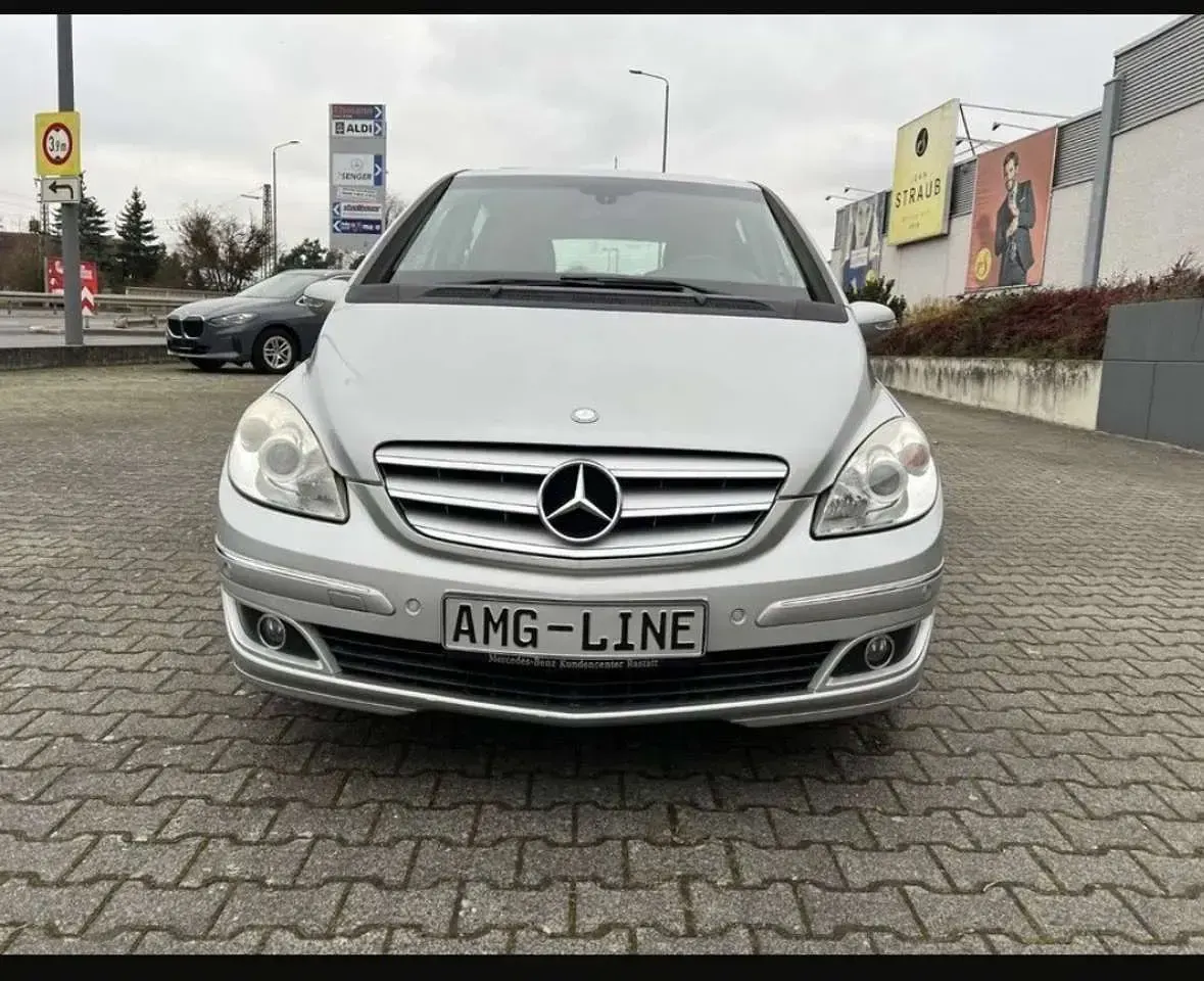 Gebraucht Mercedes B200 136 PS (100 kW) 2006 Van / Kleinbus