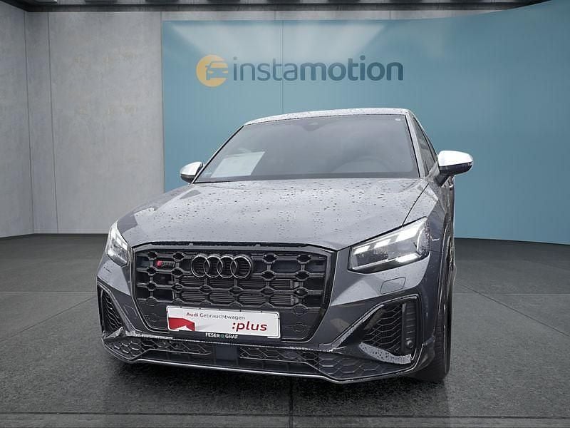 Grau Gebraucht 2024 Audi SQ2 SUV | 40.399 € (Fairer Preis) - Bild 1/4